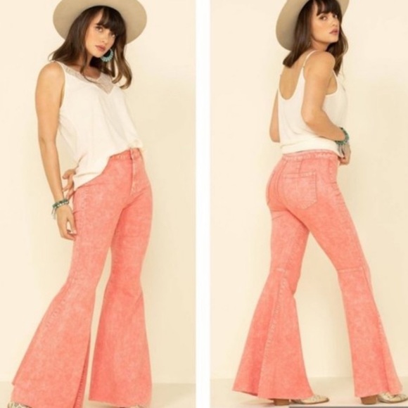 NWT Free People Just Float On Flare Jeans in Pink - Picture 5 of 6